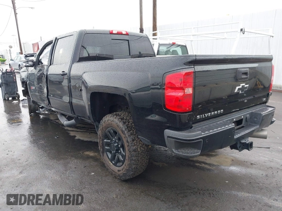 2019 Chevrolet Silverado 2500HD LTZ with VIN 1GC1KTEY2KF111194, listed as a IAAI auction lot 41765920 with 1 mi miles. Bid and sale history available at carsss.com. Image 3.