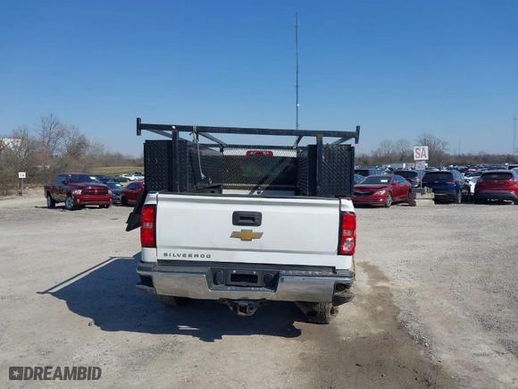 2019 Chevrolet Silverado 2500HD Work Truck with VIN 2GC2CREG0K1232048, listed as a IAAI auction lot 41737215 with 139,482 mi miles. Bid and sale history available at carsss.com. Image 17.
