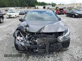 2023 Nissan Versa S z VIN 3N1CN8DV9PL837431, wystawiony jako Copart lot #56859715 z przebiegiem 19 303 mil mil oraz Szkoda całkowita • Salvage title. Historia ofert i sprzedaży dostępna na DreamBid. Obrazek 5.