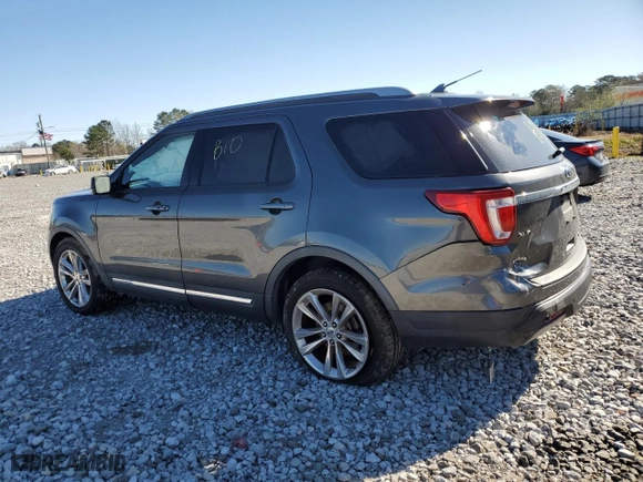 2019 Ford Explorer XLT with VIN 1FM5K7D82KGA57850, listed as a Copart auction lot 49382905 with 81,754 mi miles and Salvage Title. Bid and sale history available at carsss.com. Image 2.