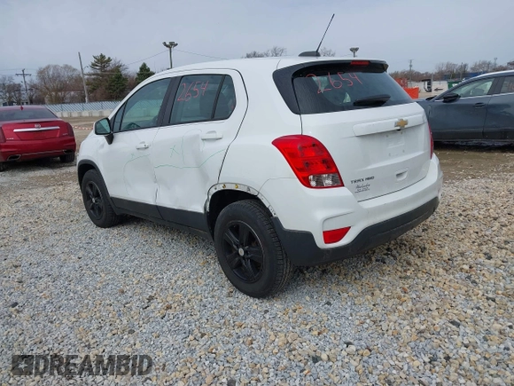 2018 Chevrolet Trax LS with VIN KL7CJNSB5JB713243, listed as a IAAI auction lot 41812654 with 92,901 mi miles. Bid and sale history available at carsss.com. Image 3.