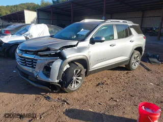 2025 Chevrolet Equinox FWD LT with VIN 3GNAXHEG8SL142422, listed as a IAAI auction lot 41160661 with 1,050 mi miles. Bid and sale history available at carsss.com. Image 17.