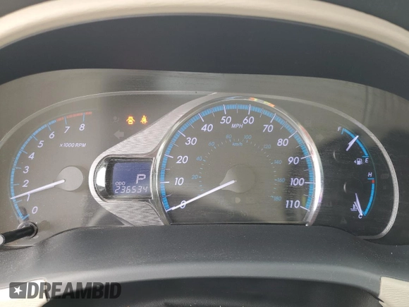 2011 Toyota Sienna XLE with VIN 5TDDK3DC9BS026467, listed as a Copart auction lot 49102135 with 236,534 mi miles and Salvage Title. Bid and sale history available at carsss.com. Image 9.