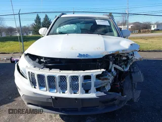 2014 Jeep Compass Latitude with VIN 1C4NJCEB0ED660019, listed as a IAAI auction lot 41200065 with 185,174 mi miles. Bid and sale history available at carsss.com. Image 12.