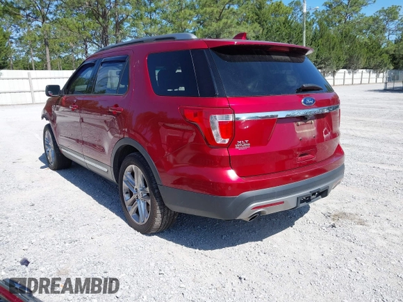 2017 Ford Explorer XLT with VIN 1FM5K7D80HGB43893, listed as a IAAI auction lot 42291363 with 140,822 mi miles and . Bid and sale history available at DreamBid. Image 3.