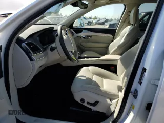 2018 Volvo XC90 Momentum with VIN YV4102CK1J1337654, listed as a Copart auction lot 60894804 with 34,224 mi miles and Salvage Title. Bid and sale history available at carsss.com. Image 7.