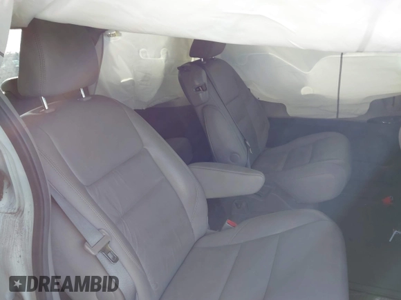 2017 Toyota Sienna XLE Auto Access Seat with VIN 5TDYZ3DC8HS766601, listed as a IAAI auction lot 41232878 with 133,861 mi miles. Bid and sale history available at carsss.com. Image 8.
