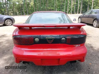 2001 Pontiac Firebird Formula с VIN 2G2FV22G712148927, выставлен на аукционе IAAI как лот 42529051 с пробегом 209 572 миль миль и . История ставок и продаж доступна на DreamBid. Изображение 15.