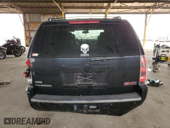 2009 GMC Yukon Denali z VIN 1GKFK03269R144974, wystawiony jako Copart lot #49354815 z przebiegiem 141 569 mil mil oraz Szkoda całkowita • Salvage title. Historia ofert i sprzedaży dostępna na DreamBid. Obrazek 6.