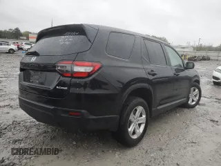 2023 Honda Pilot LX with VIN 5FNYG2H2XPB015553, listed as a Copart auction lot 81426004 with 0 mi miles and Salvage Title. Bid and sale history available at carsss.com. Image 3.