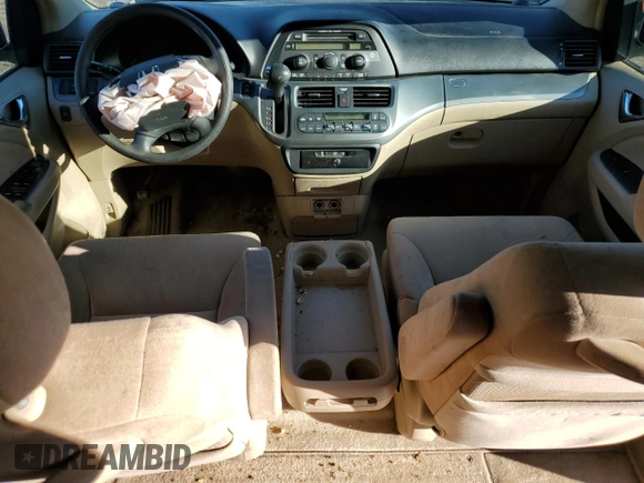 2005 Honda Odyssey EX z VIN 5FNRL384X5B420963, wystawiony jako Copart lot #50137915 z przebiegiem Nie podano mil oraz Nie do naprawy • Non repairable. Historia ofert i sprzedaży dostępna na DreamBid. Obrazek 15.