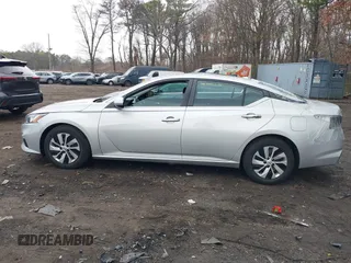 2020 Nissan Altima 2.5 S with VIN 1N4BL4BV6LC247547, listed as a IAAI auction lot 41989098 with 43,879 mi miles. Bid and sale history available at carsss.com. Image 14.