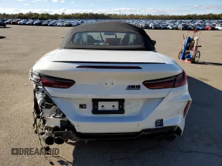 2023 BMW M8 Competition z VIN WBSDZ0C08PCL26827, wystawiony jako Copart lot #36275083 z przebiegiem Nie podano mil oraz . Historia ofert i sprzedaży dostępna na DreamBid. Obrazek 6.