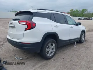 2022 GMC Terrain SLE with VIN 3GKALMEV2NL165876, listed as a IAAI auction lot 41893833 with Not provided miles and . Bid and sale history available at DreamBid. Image 4.
