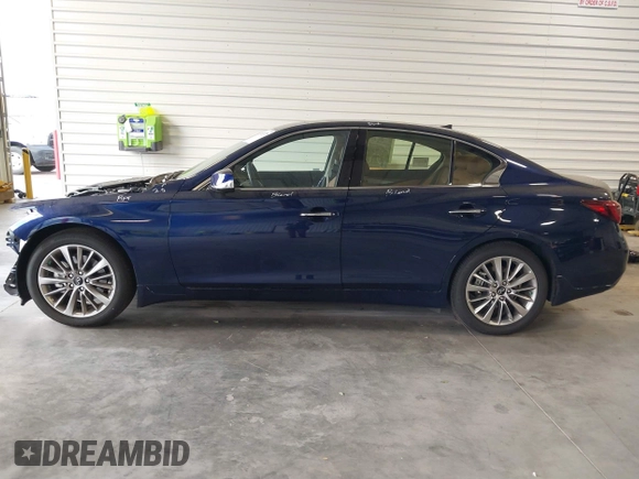 2024 Infiniti Q50 Luxe with VIN JN1EV7BR9RM631852, listed as a IAAI auction lot 40528778 with 2,862 mi miles and . Bid and sale history available at DreamBid. Image 15.
