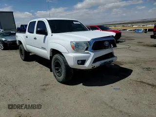 2015 Toyota Tacoma with VIN 3TMLU4EN2FM172761, listed as a Copart auction lot 55286045 with 174,168 mi miles and Salvage title. Bid and sale history available at DreamBid. Image 13.