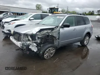 2012 Subaru Forester X Premium с VIN JF2SHADC6CH468558, выставлен на аукционе Copart как лот 57565715 с пробегом 108 745 миль миль и Списание • Salvage title. История ставок и продаж доступна на DreamBid. Изображение 1.