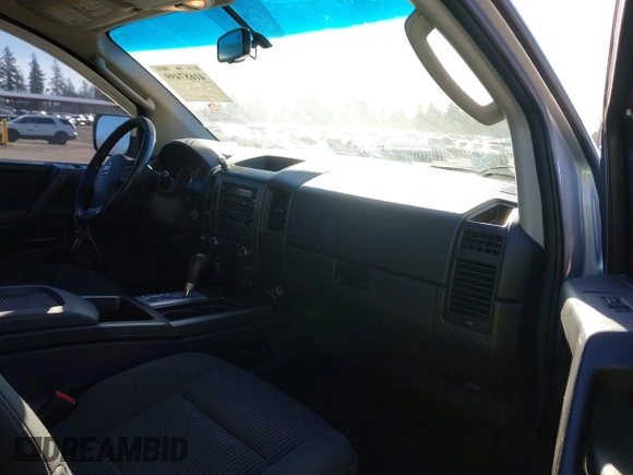 2011 Nissan Titan SL with VIN 1N6AA0EC5BN303931, listed as a IAAI auction lot 41687499 with 243,993 mi miles. Bid and sale history available at carsss.com. Image 5.