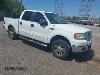 2008 Ford F-150 XLT z VIN 1FTPW14508FA78103, wystawiony jako IAAI lot #42240579 z przebiegiem 159 336 mil mil oraz . Historia ofert i sprzedaży dostępna na DreamBid. Obrazek 1.