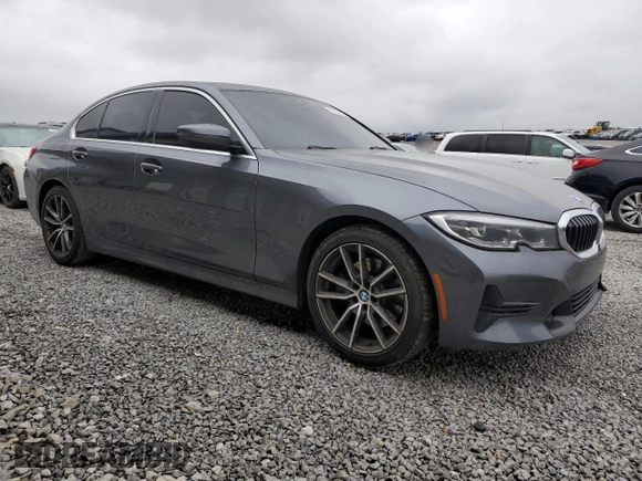 2021 BMW 3 Series 330i z VIN 3MW5R1J05M8C17195, wystawiony jako Copart lot #51162815 z przebiegiem 64 291 mil mil oraz Szkoda całkowita • Salvage title. Historia ofert i sprzedaży dostępna na DreamBid. Obrazek 4.