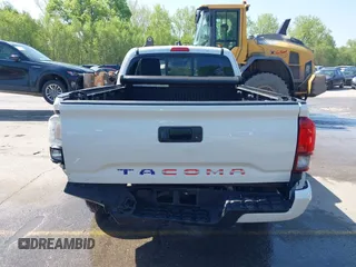 2021 Toyota Tacoma SR с VIN 3TYRX5GNXMT024248, выставлен на аукционе IAAI как лот 42082901 с пробегом 29 078 миль миль и . История ставок и продаж доступна на DreamBid. Изображение 16.
