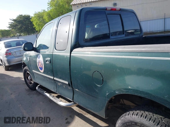 2002 Ford F-150 XL with VIN 1FTRX17L42NA52360, listed as a IAAI auction lot 41886697 with 121,346 mi miles. Bid and sale history available at carsss.com. Image 15.