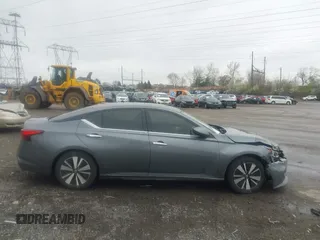 2019 Nissan Altima 2.5 SL with VIN 1N4BL4EV5KC224920, listed as a IAAI auction lot 41944546 with 156,658 mi miles. Bid and sale history available at carsss.com. Image 13.