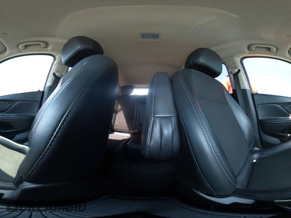 2019 Buick Encore Preferred with VIN KL4CJASB8KB933337, listed as a IAAI auction lot 42055371 with 41,662 mi miles. Bid and sale history available at carsss.com. Image 21.