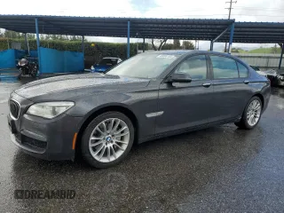 2015 BMW 7 Series 740Li with VIN WBAYE4C52FD947509, listed as a Copart auction lot 49269705 with 80,111 mi miles and Salvage Title. Bid and sale history available at carsss.com. Image 1.