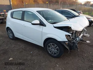 2017 Chevrolet Sonic LT with VIN 1G1JG6SH1H4173576, listed as a IAAI auction lot 40869642 with 43,147 mi miles and . Bid and sale history available at DreamBid. Image 1.