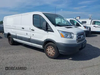 2015 Ford Transit z VIN 1FTNR2ZMXFKA18841, wystawiony jako IAAI lot #42489080 z przebiegiem 142 648 mil mil oraz . Historia ofert i sprzedaży dostępna na DreamBid. Obrazek 1.
