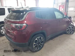 2022 Jeep Compass High Altitude with VIN 3C4NJDCB6NT107779, listed as a IAAI auction lot 41343659 with 32,612 mi miles and . Bid and sale history available at DreamBid. Image 4.