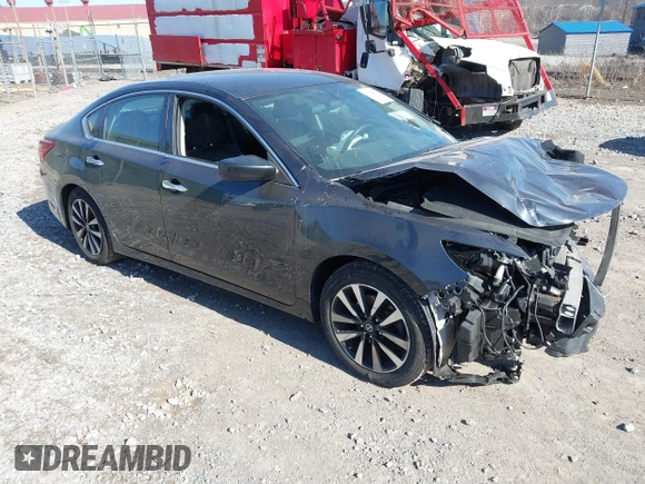 2018 Nissan Altima SR with VIN 1N4AL3AP9JC239996, listed as a IAAI auction lot 41822378 with 118,690 mi miles and . Bid and sale history available at carsss.com. Image 1.