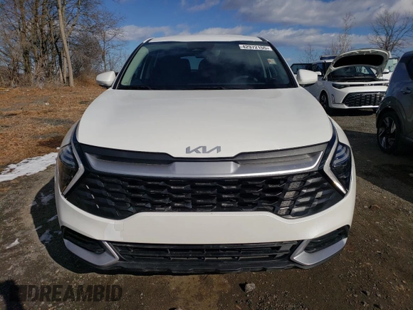2025 Kia Sportage LX with VIN KNDPU3DF8S7337416, listed as a Copart auction lot 42972155 with 0 mi miles and Salvage Title. Bid and sale history available at carsss.com. Image 5.