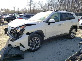 2019 Toyota RAV4 Limited with VIN JTMN1RFV0KD014972, listed as a Copart auction lot 47058435 with 135,395 mi miles and Salvage Title. Bid and sale history available at carsss.com. Image 1.