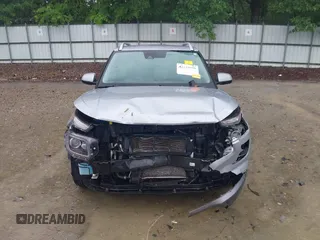2020 Hyundai Venue SEL with VIN KMHRC8A31LU045687, listed as a IAAI auction lot 42244909 with 57,048 mi miles and . Bid and sale history available at DreamBid. Image 6.