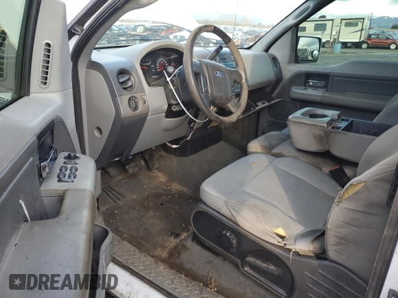 2008 Ford F-150 STX с VIN 1FTRX12W68FB77137, выставлен на аукционе Copart как лот 44389315 с пробегом 302 970 миль миль и Списание • Salvage title. История ставок и продаж доступна на DreamBid. Изображение 8.