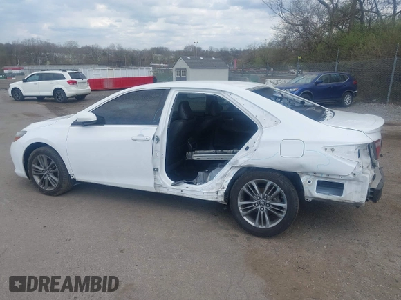 2017 Toyota Camry XLE z VIN 4T1BF1FK5HU814926, wystawiony jako IAAI lot #41917832 z przebiegiem 69 702 mil mil oraz . Historia ofert i sprzedaży dostępna na DreamBid. Obrazek 17.