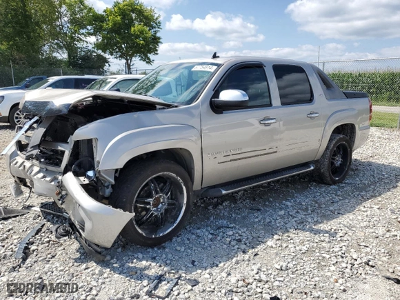 2008 Chevrolet Avalanche LTZ with VIN 3GNFK12308G126665, listed as a Copart auction lot 67754914 with 203,706 mi miles and Salvage Title. Bid and sale history available at carsss.com. Image 1.