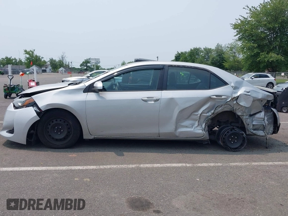 2018 Toyota Corolla L z VIN 2T1BURHE9JC067155, wystawiony jako IAAI lot #42492008 z przebiegiem 169 311 mil mil oraz . Historia ofert i sprzedaży dostępna na DreamBid. Obrazek 14.