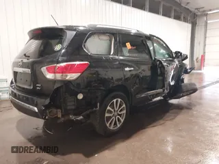 2016 Nissan Pathfinder SL z VIN 5N1AR2MM4GC660727, wystawiony jako IAAI lot #41834916 z przebiegiem Nie podano mil oraz . Historia ofert i sprzedaży dostępna na DreamBid. Obrazek 4.
