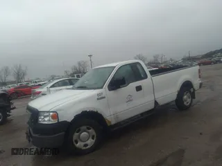 2008 Ford F-150 XL z VIN 1FTPF12V98KD94304, wystawiony jako IAAI lot #35381229 z przebiegiem 42 427 mil mil oraz . Historia ofert i sprzedaży dostępna na DreamBid. Obrazek 2.