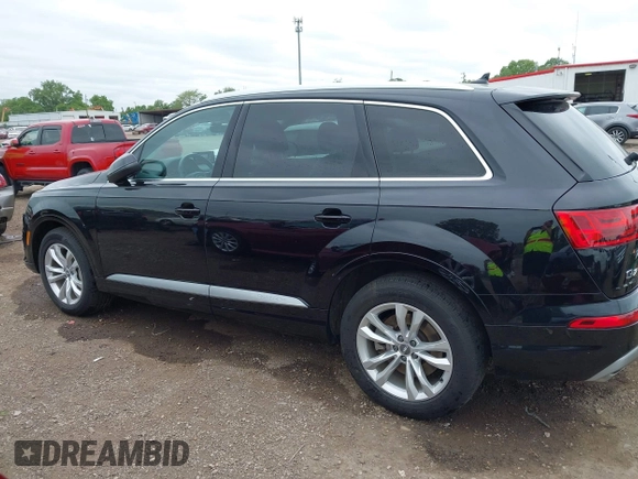 2019 Audi Q7 Premium Plus z VIN WA1LAAF72KD006893, wystawiony jako IAAI lot #42336243 z przebiegiem 61 330 mil mil oraz . Historia ofert i sprzedaży dostępna na DreamBid. Obrazek 14.