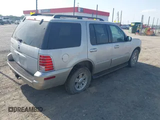 2002 Mercury Mountaineer with VIN 4M2DU66E92UJ19456, listed as a IAAI auction lot 42268628 with 112,812 mi miles and . Bid and sale history available at DreamBid. Image 4.