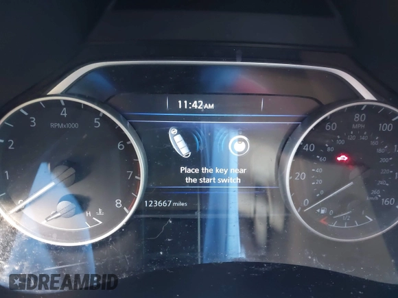 2018 Nissan Murano Platinum with VIN 5N1AZ2MG6JN136646, listed as a IAAI auction lot 41421280 with 123,667 mi miles. Bid and sale history available at carsss.com. Image 7.