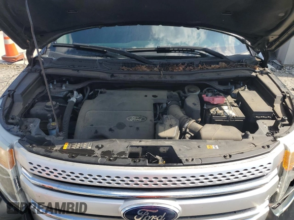 2013 Ford Explorer XLT z VIN 1FM5K7D82DGB81829, wystawiony jako Copart lot #57602235 z przebiegiem 117 977 mil mil oraz Szkoda całkowita • Salvage title. Historia ofert i sprzedaży dostępna na DreamBid. Obrazek 12.
