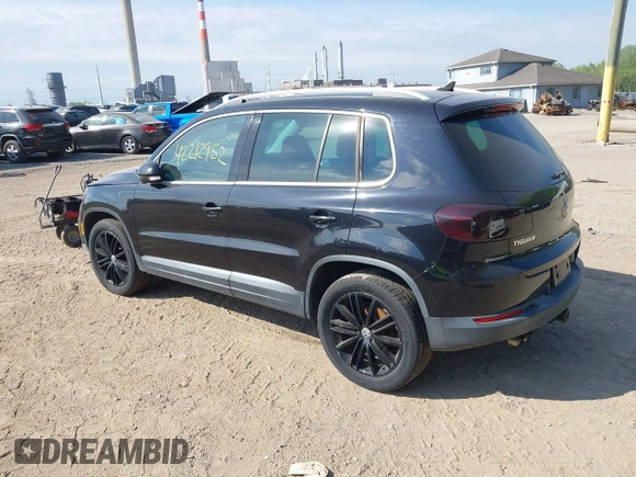 2012 Volkswagen Tiguan SEL with VIN WVGAV7AX5CW544968, listed as a IAAI auction lot 42212952 with 172,758 mi miles and . Bid and sale history available at DreamBid. Image 3.