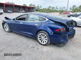 2016 Tesla Model S 70 with VIN 5YJSA1E10GF141725, listed as a IAAI auction lot 41878171 with 119,025 mi miles and . Bid and sale history available at DreamBid. Image 3.