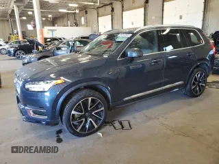 2024 Volvo XC90 Ultimate Bright Theme z VIN YV4062JF6R1145450, wystawiony jako Copart lot #65262805 z przebiegiem 16 324 mil mil oraz Szkoda całkowita • Salvage title. Historia ofert i sprzedaży dostępna na DreamBid. Obrazek 1.