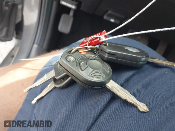 2011 Ford Escape XLT с VIN 1FMCU9D70BKA79380, выставлен на аукционе IAAI как лот 42468883 с пробегом 128 440 миль миль и . История ставок и продаж доступна на DreamBid. Изображение 11.